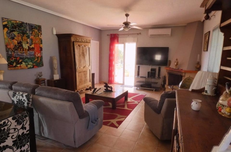 3 Zimmer Haus zu verkaufen in Fortuna mit Pool Garage - 279.000 € (Ref: 10013905)