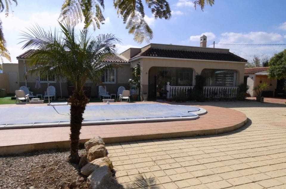 3 Zimmer Haus zu verkaufen in Fortuna mit Pool Garage - 279.000 € (Ref: 10013905)