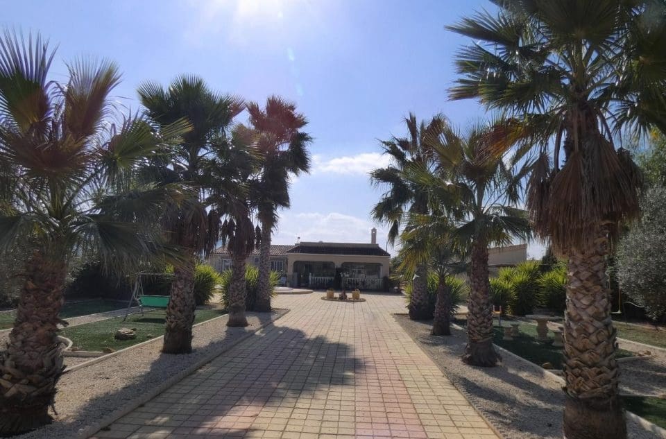 3 Zimmer Haus zu verkaufen in Fortuna mit Pool Garage - 279.000 € (Ref: 10013905)