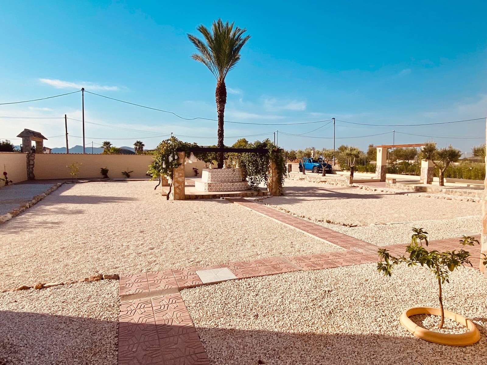6 soveværelse Villa til salg i Barinas med swimmingpool garage - € 471.950 (Ref: 10014746)