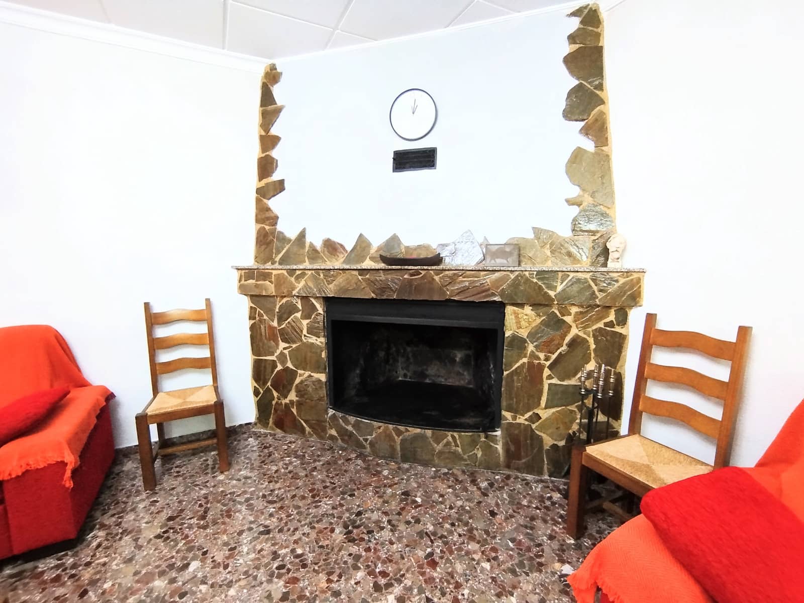 4 sypialnia Finka/Dom wiejski na sprzedaż w Yecla z basenem garażem - 499 000 € (Ref: 10021686)