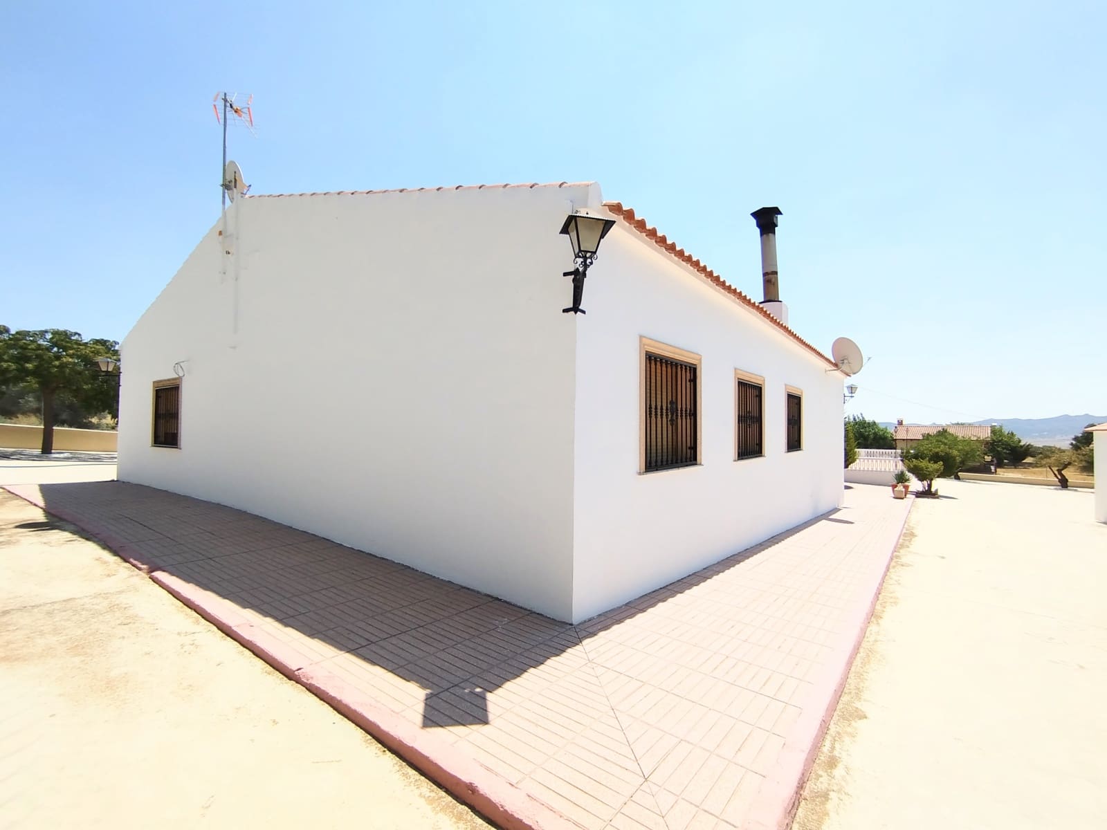 4 sypialnia Finka/Dom wiejski na sprzedaż w Yecla z basenem garażem - 499 000 € (Ref: 10021686)