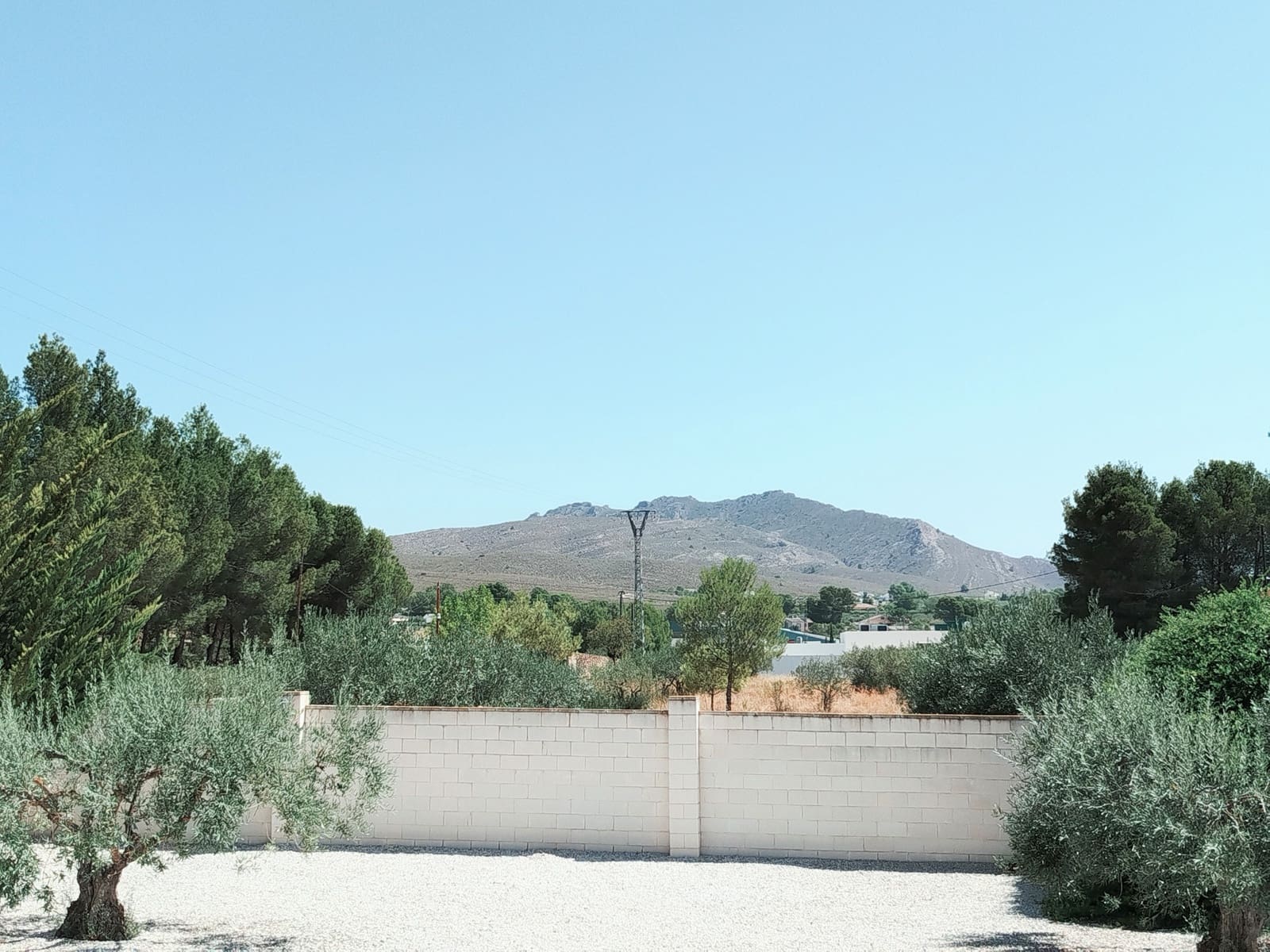 4 bedroom Villa for sale in Yecla with pool garage - € 685,000 (Ref: 10029865)