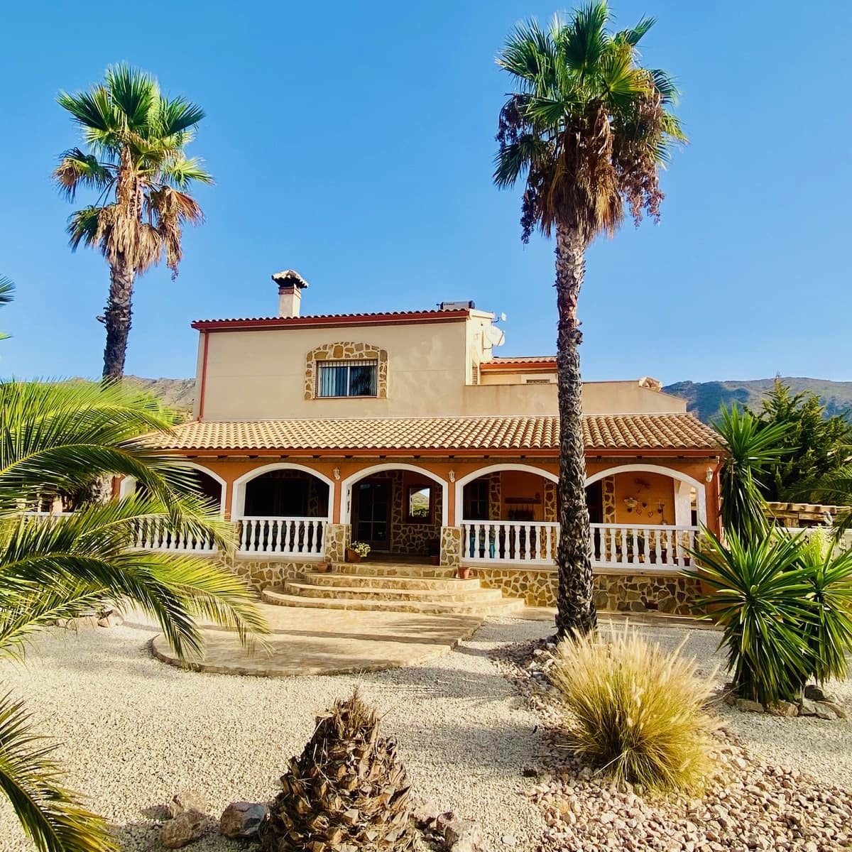 4 camera da letto Villa in vendita in Hondon de las Nieves con piscina garage - 545.000 € (Rif: 10047575)