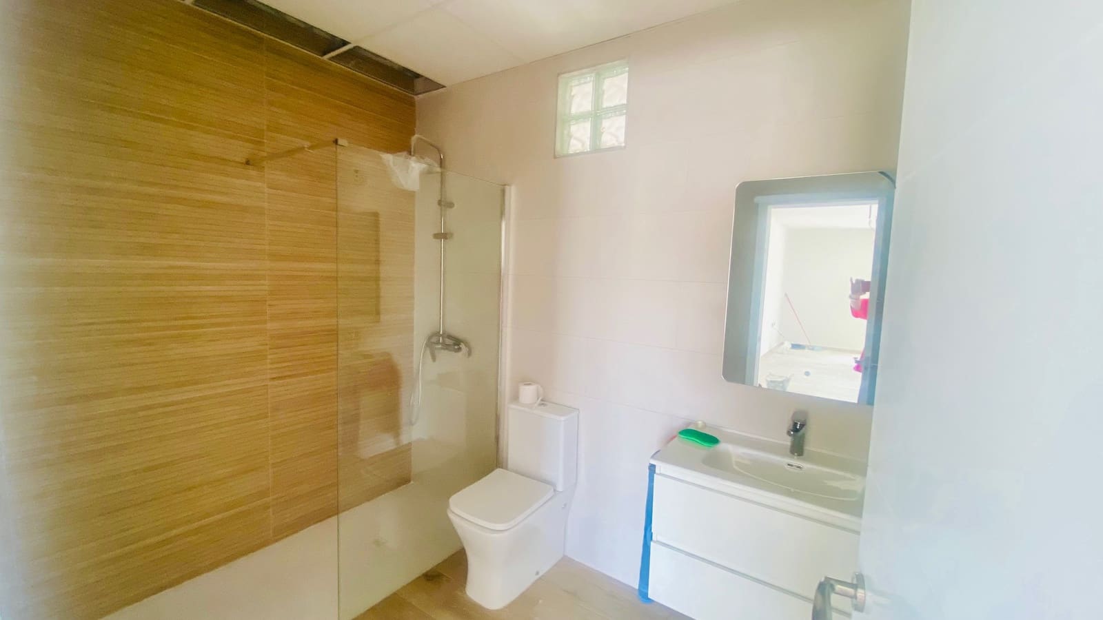3 makuuhuone Huvila myytävänä paikassa Abanilla mukana uima-altaan - 359 950 € (Ref: 10071024)