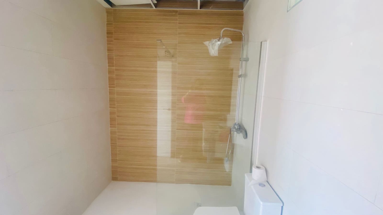 3 makuuhuone Huvila myytävänä paikassa Abanilla mukana uima-altaan - 359 950 € (Ref: 10071024)