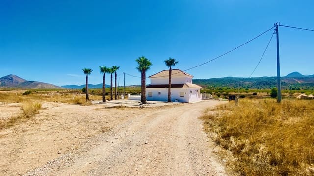 3 bedroom Villa for sale in Macisvenda, Abanilla with pool garage - € 284,900 (Ref: 10078825)