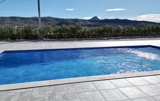 3 sypialnia Willa na sprzedaż w Cañada del Trigo, Pinoso z basenem garażem - 385 000 € (Ref: 10098762)