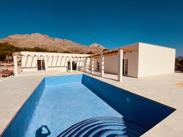 4 camera da letto Villa in vendita in Macisvenda con piscina garage - 284.950 € (Rif: 6294776)