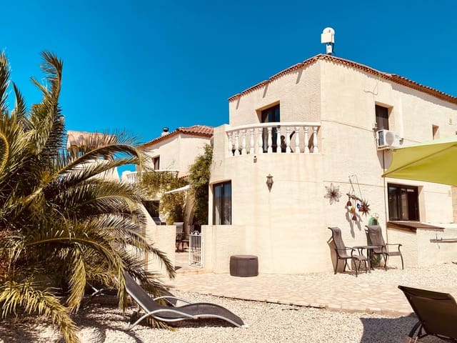 7 bedroom Villa for sale in Barbarroja, Orihuela with pool - € 549,500 (Ref: 6978369)