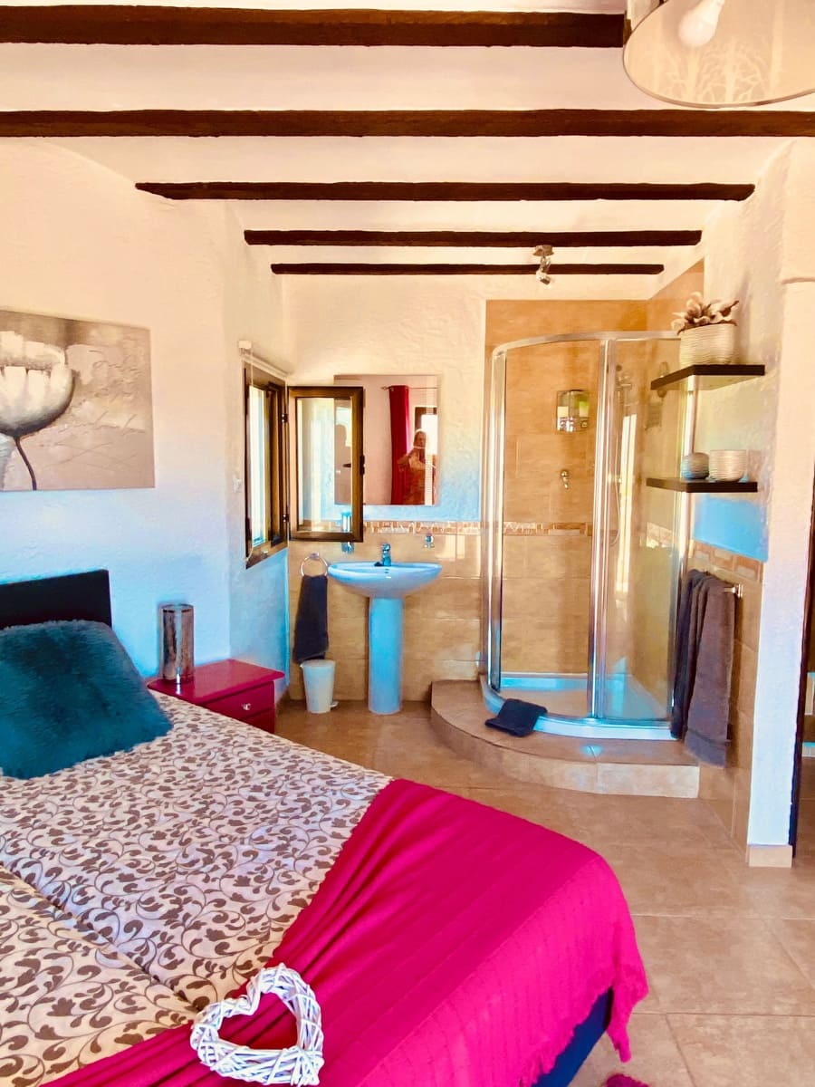 7 soveværelse Villa til salg i Barbarroja med swimmingpool - € 549.500 (Ref: 6978369)