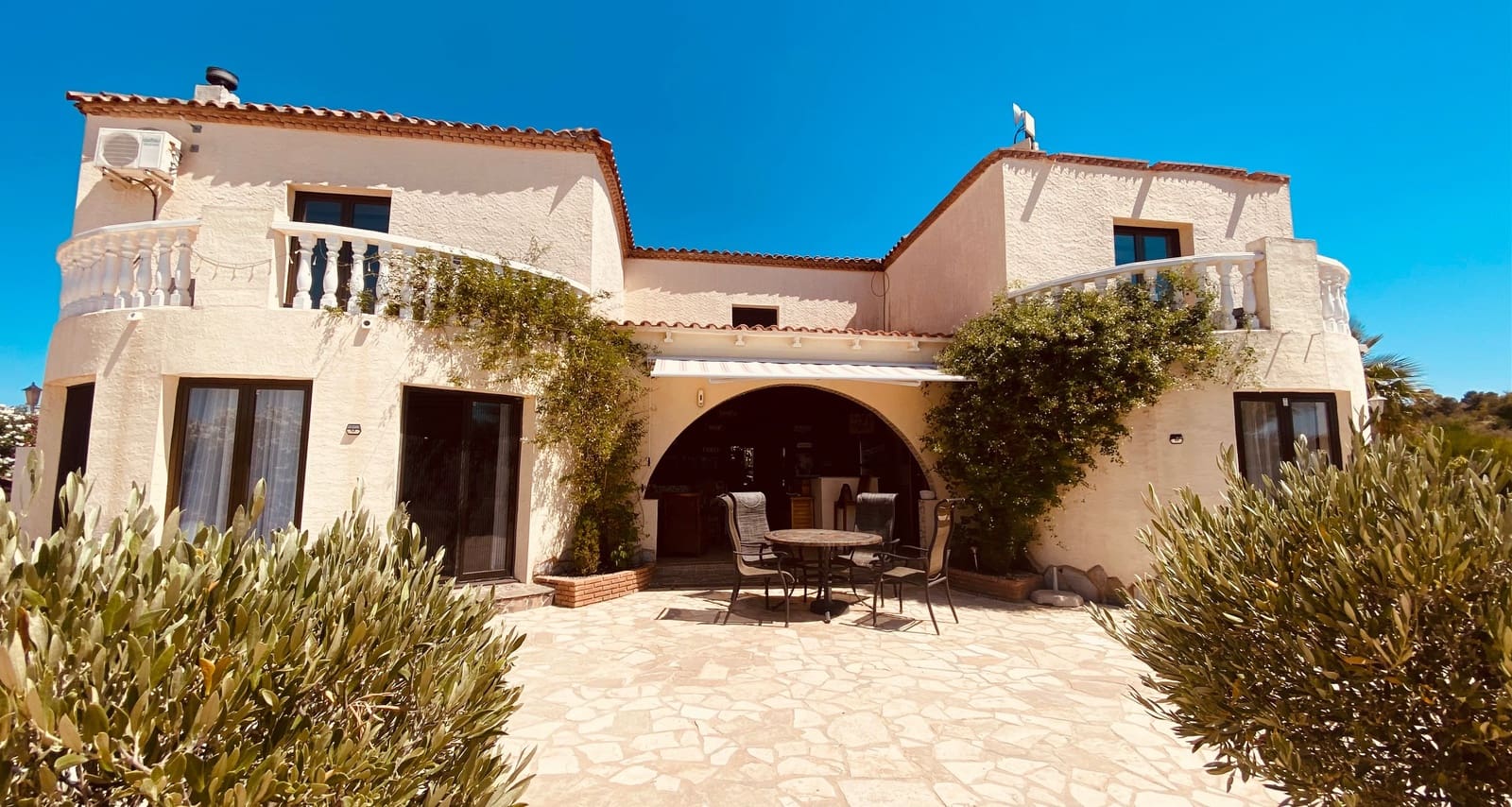 7 soveværelse Villa til salg i Barbarroja med swimmingpool - € 549.500 (Ref: 6978369)