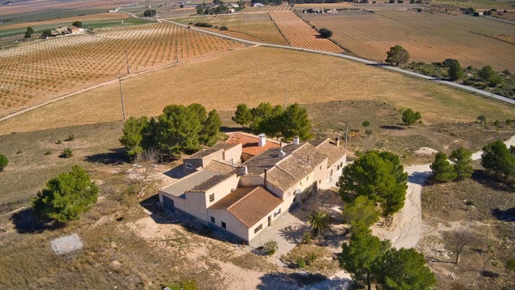 4 Zimmer Finca/Landgut zu verkaufen in Yecla mit Garage - 62.000 € (Ref: 7440633)