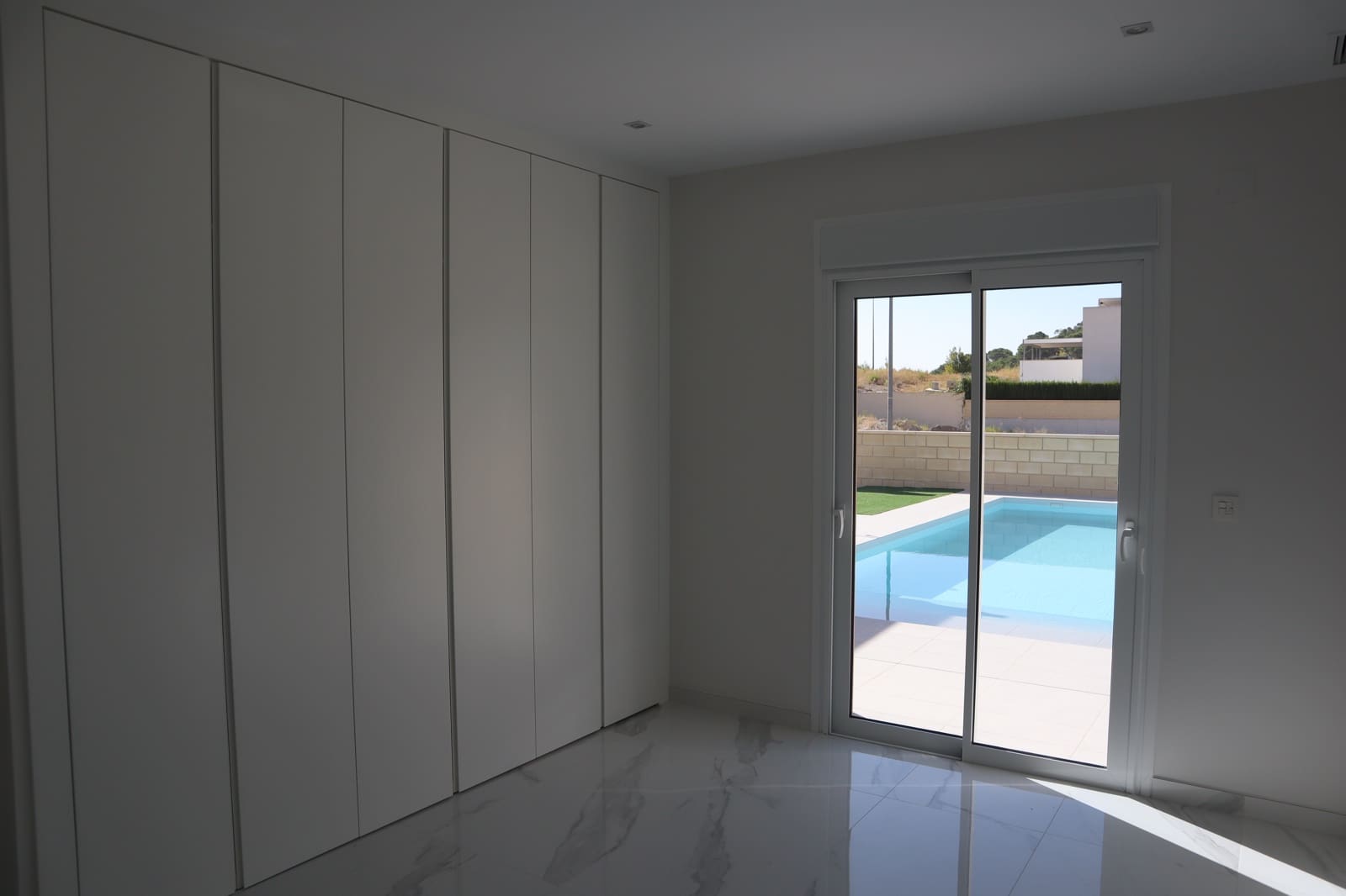 3 quarto Moradia para venda em Pinoso com piscina garagem - 320 000 € (Ref: 7540614)