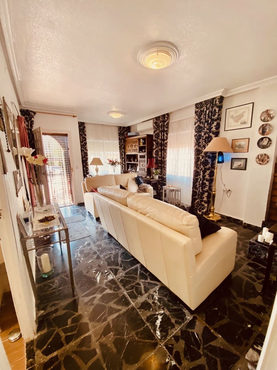 2 slaapkamer Villa te koop in Fortuna met garage - € 154.500 (Ref: 7579847)