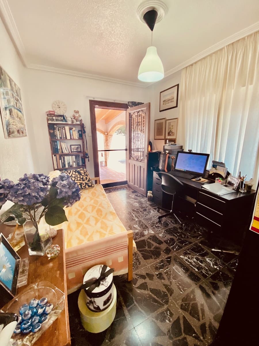 2 slaapkamer Villa te koop in Fortuna met garage - € 154.500 (Ref: 7579847)