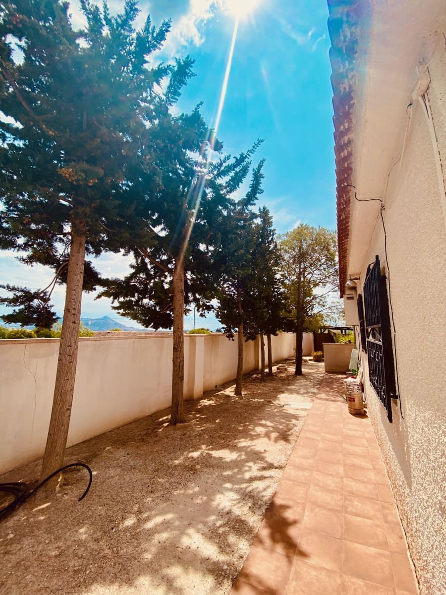 2 slaapkamer Villa te koop in Fortuna met garage - € 154.500 (Ref: 7579847)