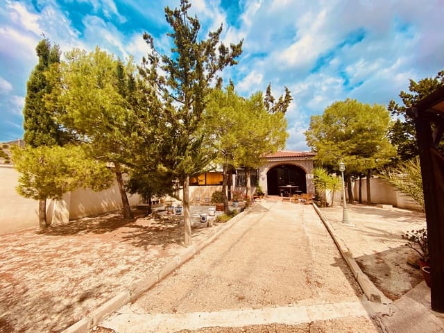 2 slaapkamer Villa te koop in Fortuna met garage - € 154.500 (Ref: 7579847)