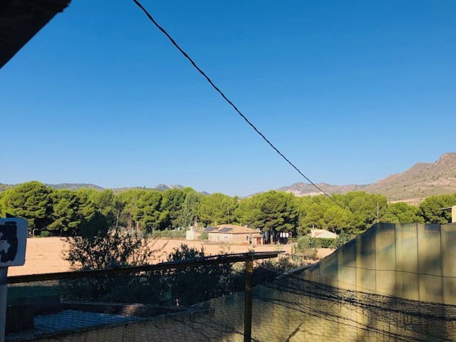 4 chambre Finca/Maison de Campagne à vendre à Yecla avec garage - 151 000 € (Ref: 7767002)