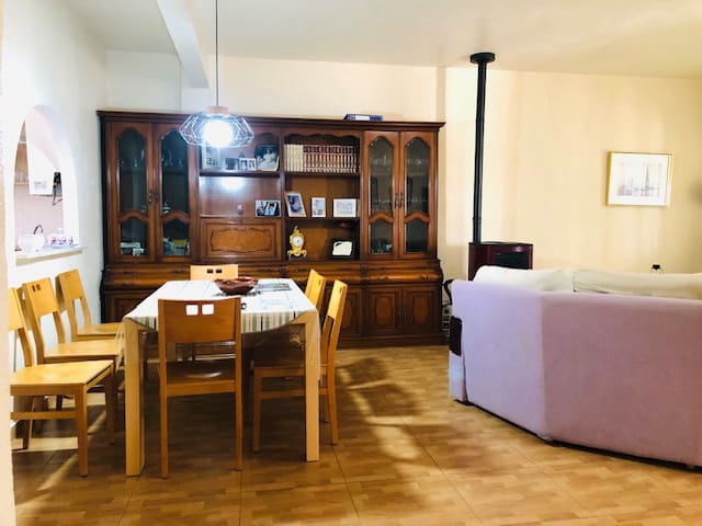 4 chambre Finca/Maison de Campagne à vendre à Yecla avec piscine garage - 275 000 € (Ref: 7833872)