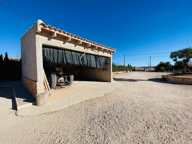 1 slaapkamer Finca/Landhuis te koop in Pinoso met garage - € 199.950 (Ref: 7935401)