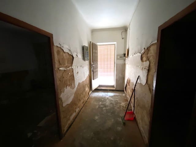 2 slaapkamer Huis te koop in Pinoso - € 55.000 (Ref: 8085539)