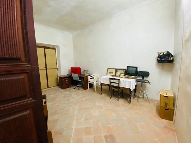 8 soveværelse Semi-Rækkehus til salg i Pinoso - € 205.000 (Ref: 8207030)