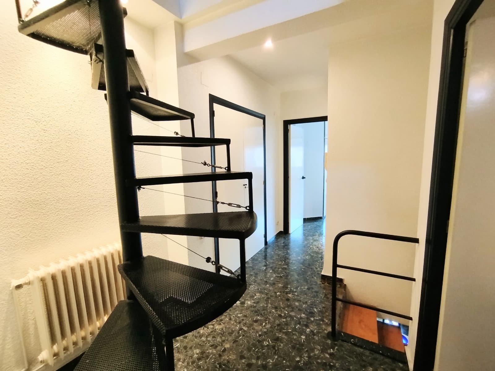 4 bedroom Townhouse for sale in Yecla de Yeltes with garage - € 170,000 (Ref: 8528863)