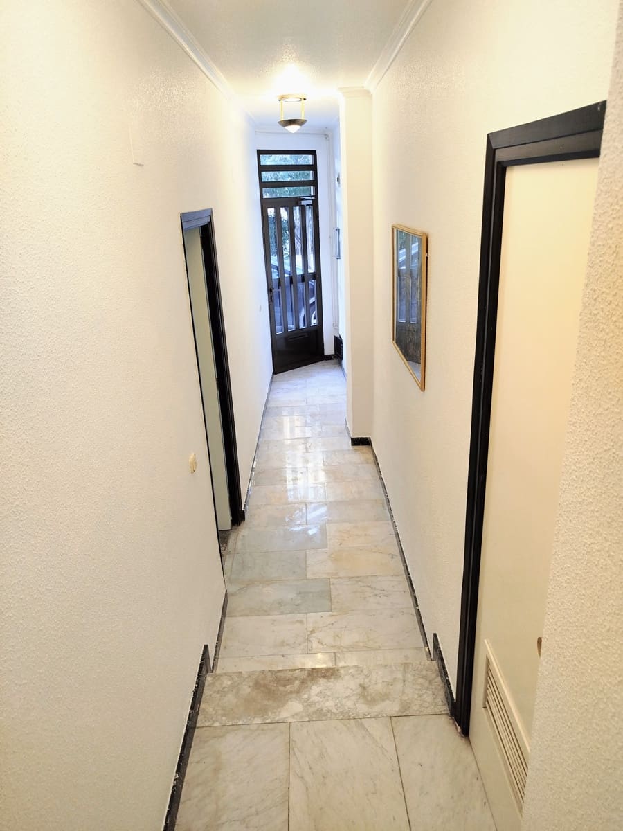 4 bedroom Townhouse for sale in Yecla de Yeltes with garage - € 170,000 (Ref: 8528863)