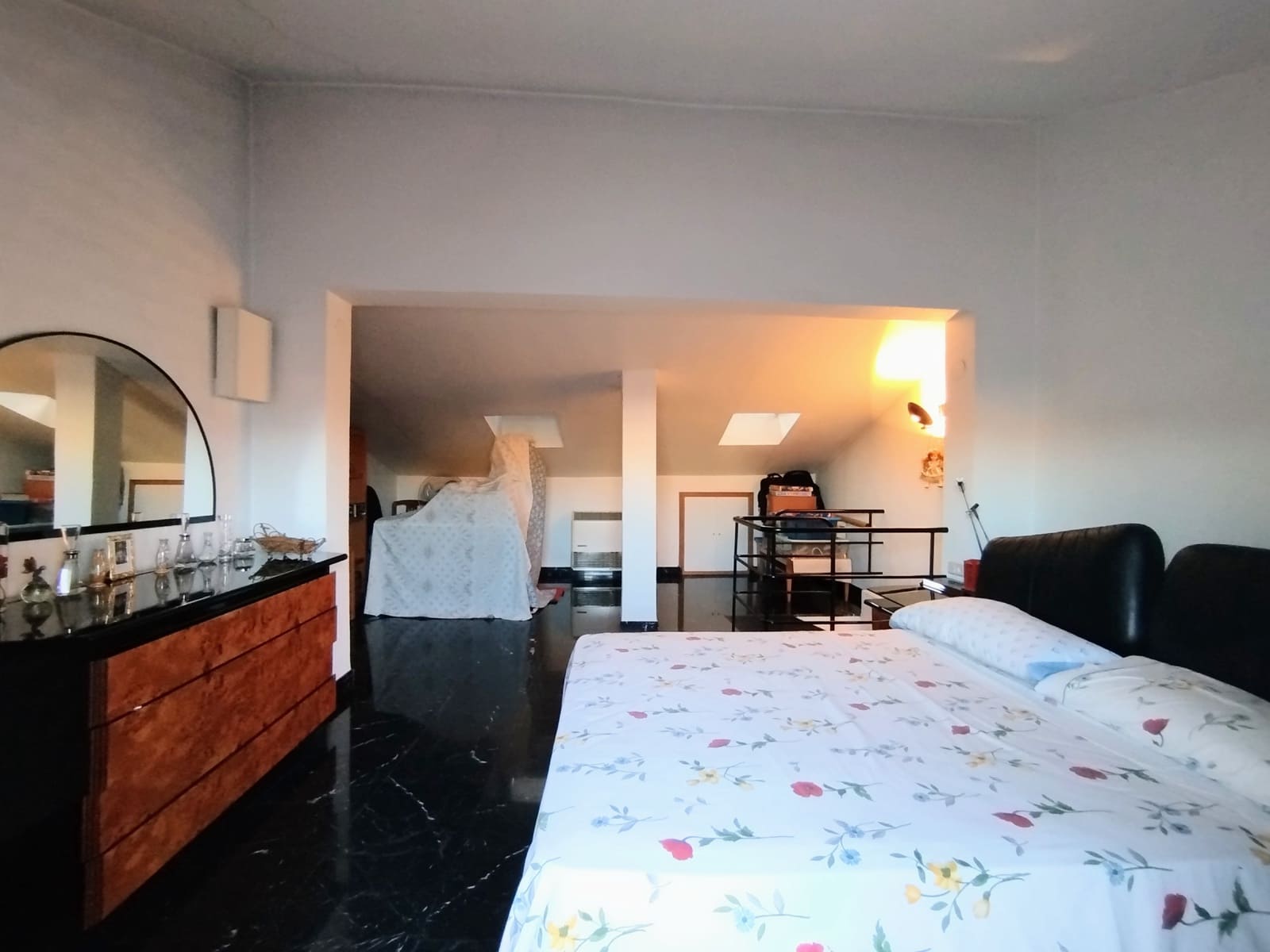 4 bedroom Townhouse for sale in Yecla de Yeltes with garage - € 170,000 (Ref: 8528863)