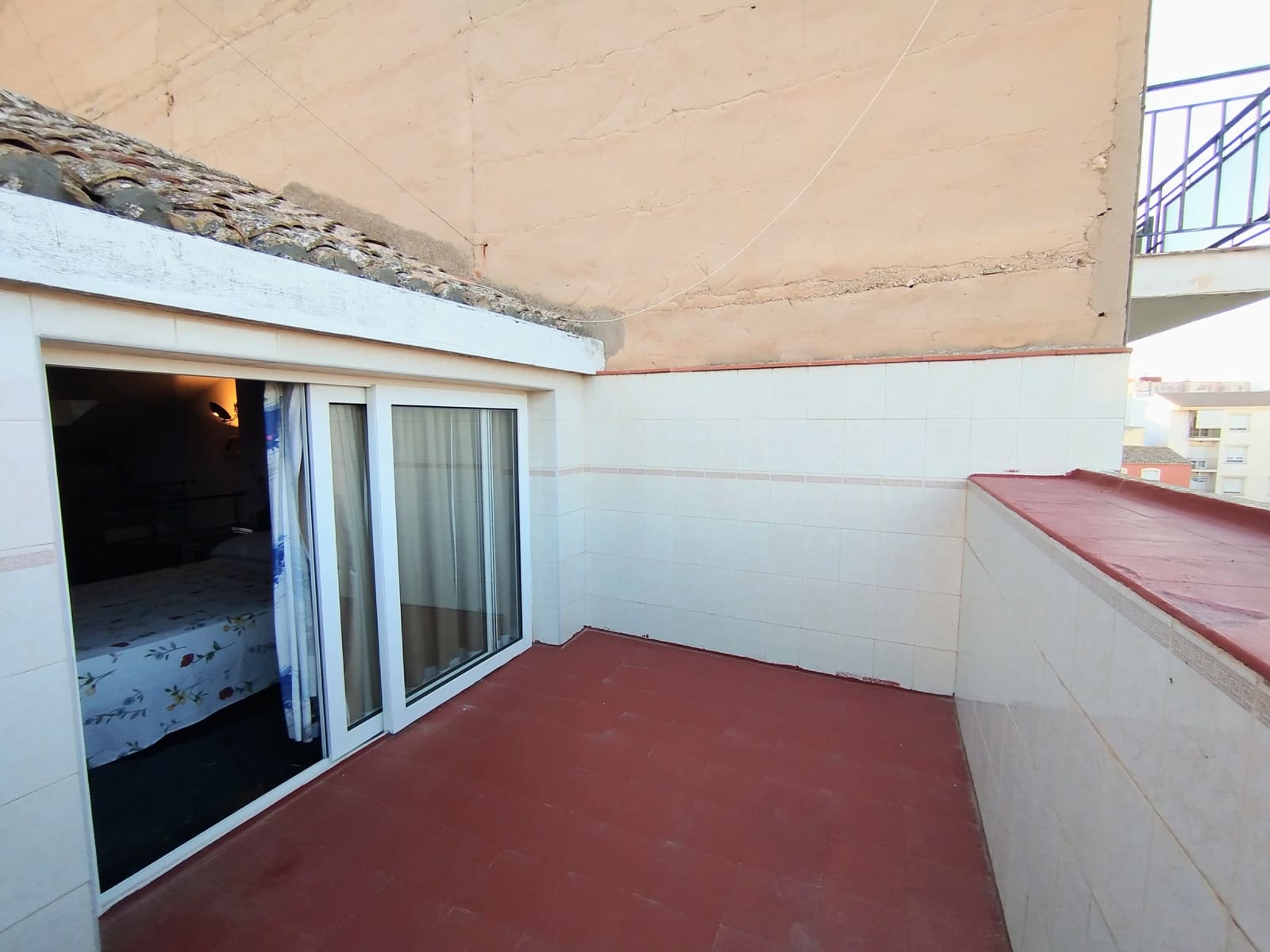 4 bedroom Townhouse for sale in Yecla de Yeltes with garage - € 170,000 (Ref: 8528863)