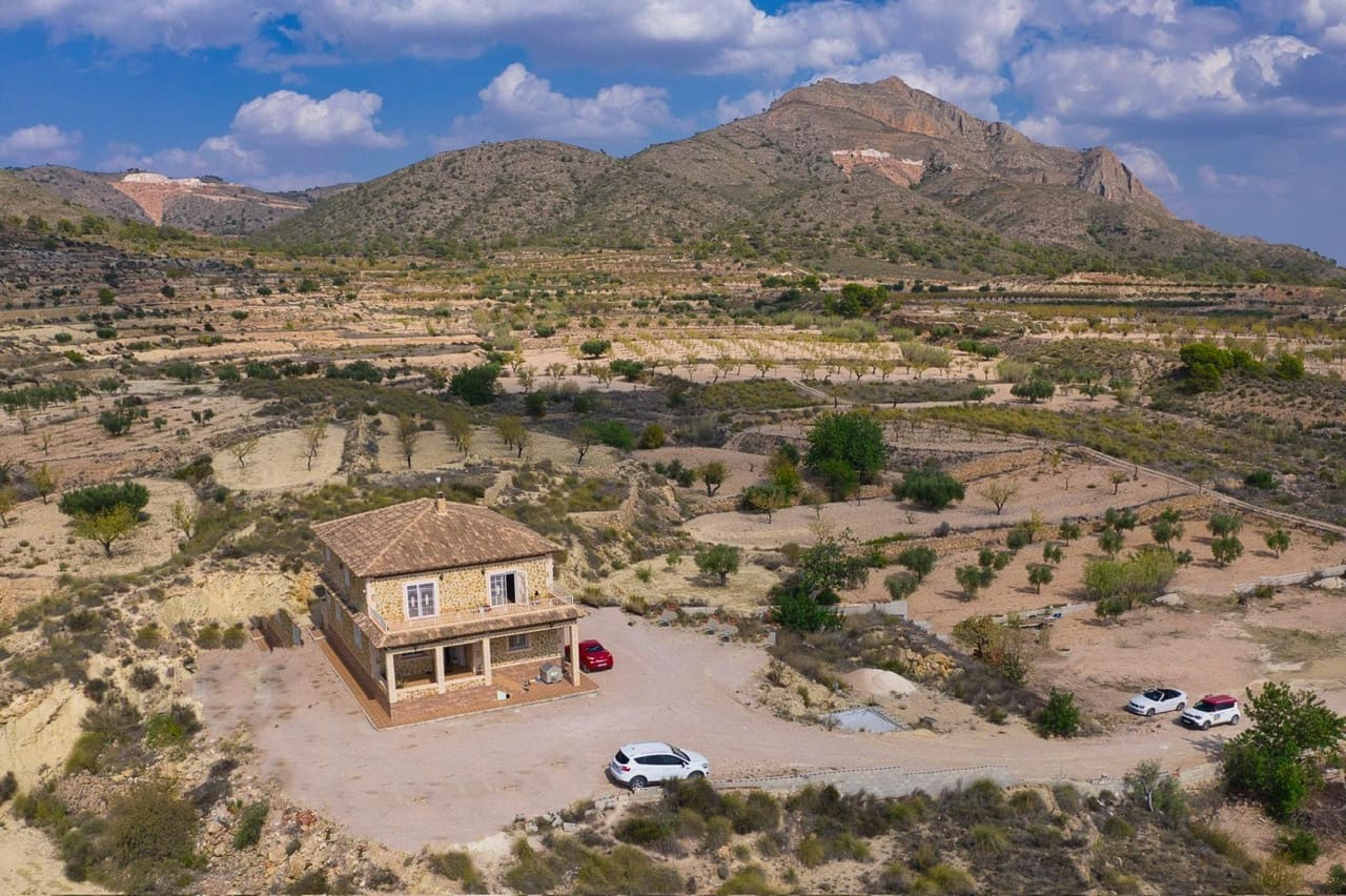 4 soverom Villa til salgs i Macisvenda - € 294 500 (Ref: 8543236)