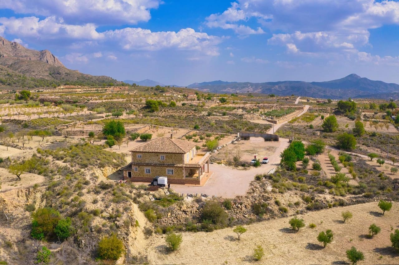 4 soverom Villa til salgs i Macisvenda - € 294 500 (Ref: 8543236)