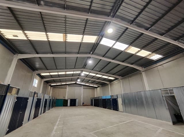 Business for sale in Fortuna - € 150,000 (Ref: 8714184)