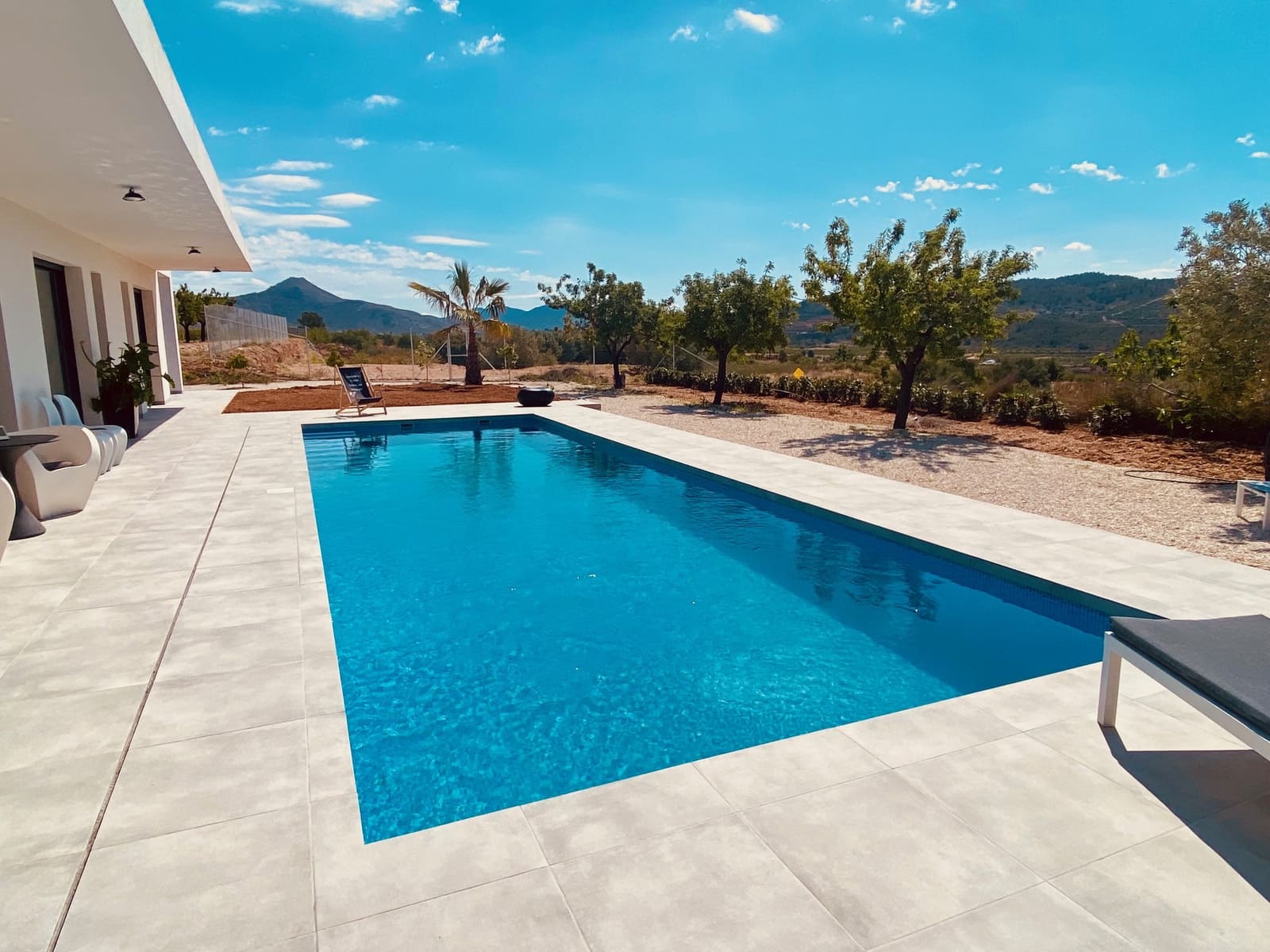 Villa til salg i Macisvenda med swimmingpool - € 259.950 (Ref: 8997611)