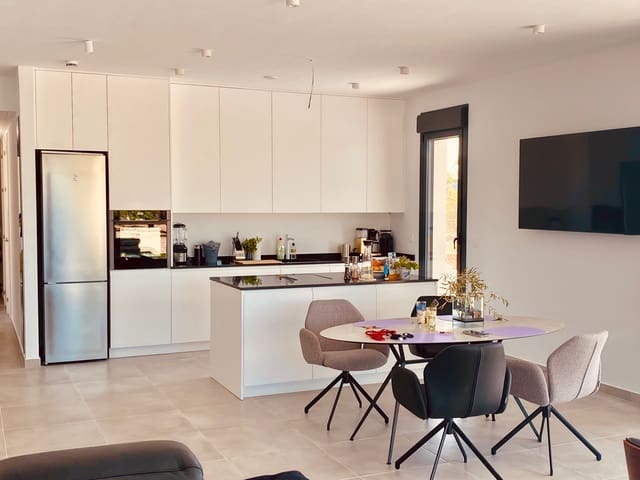 Villa for sale in Macisvenda, Abanilla with pool - € 259,950 (Ref: 8997611)