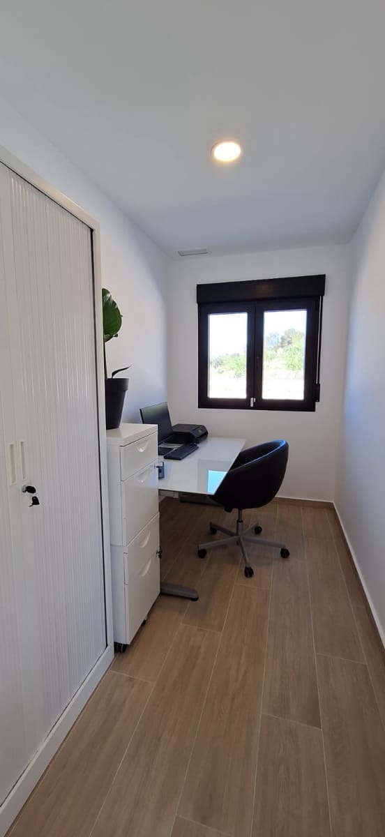 4 bedroom Villa for sale in Pinoso with pool - € 549,000 (Ref: 9013240)