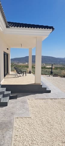 4 slaapkamer Villa te koop in Pinoso met zwembad - € 549.000 (Ref: 9013240)