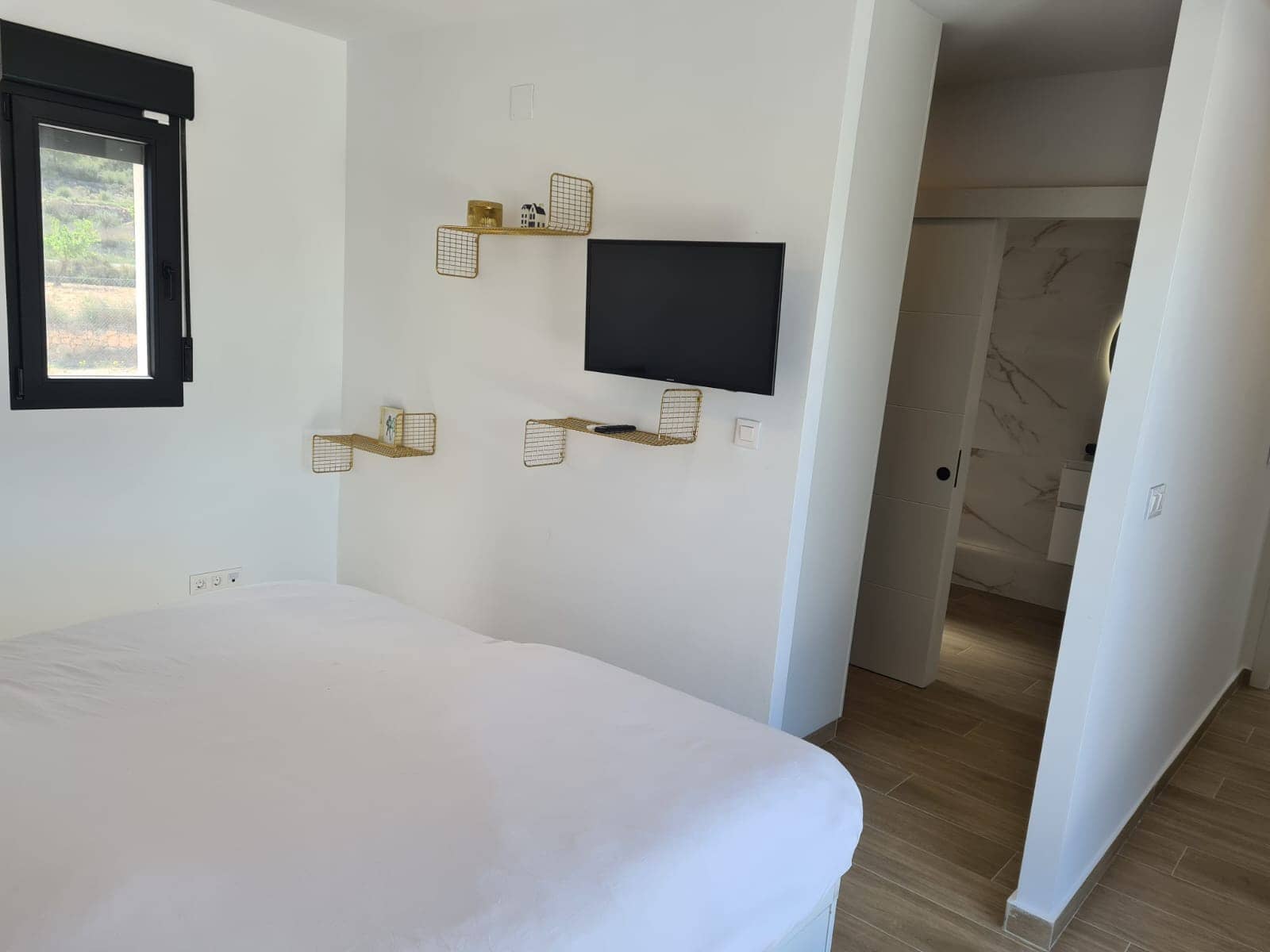 4 bedroom Villa for sale in Pinoso with pool - € 549,000 (Ref: 9013240)