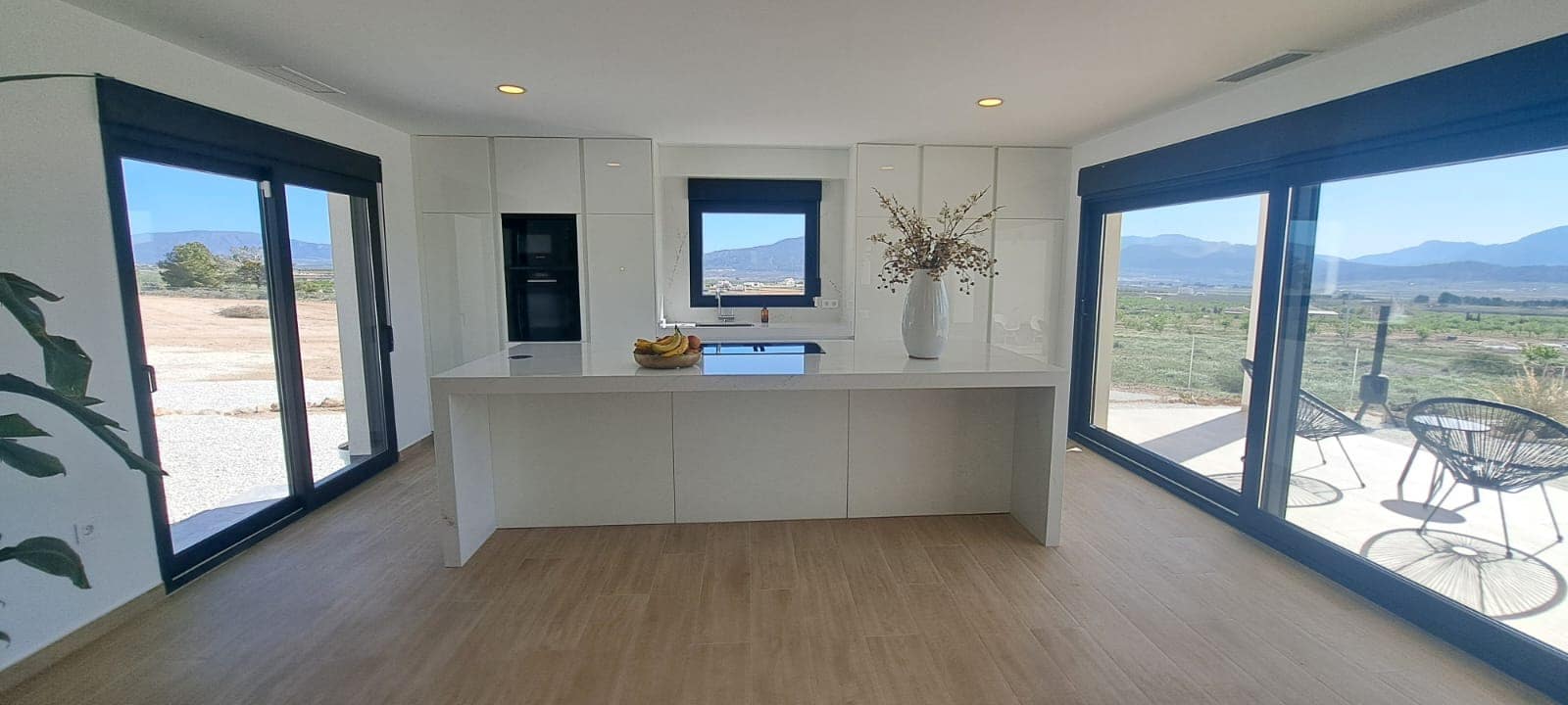 4 bedroom Villa for sale in Pinoso with pool - € 549,000 (Ref: 9013240)