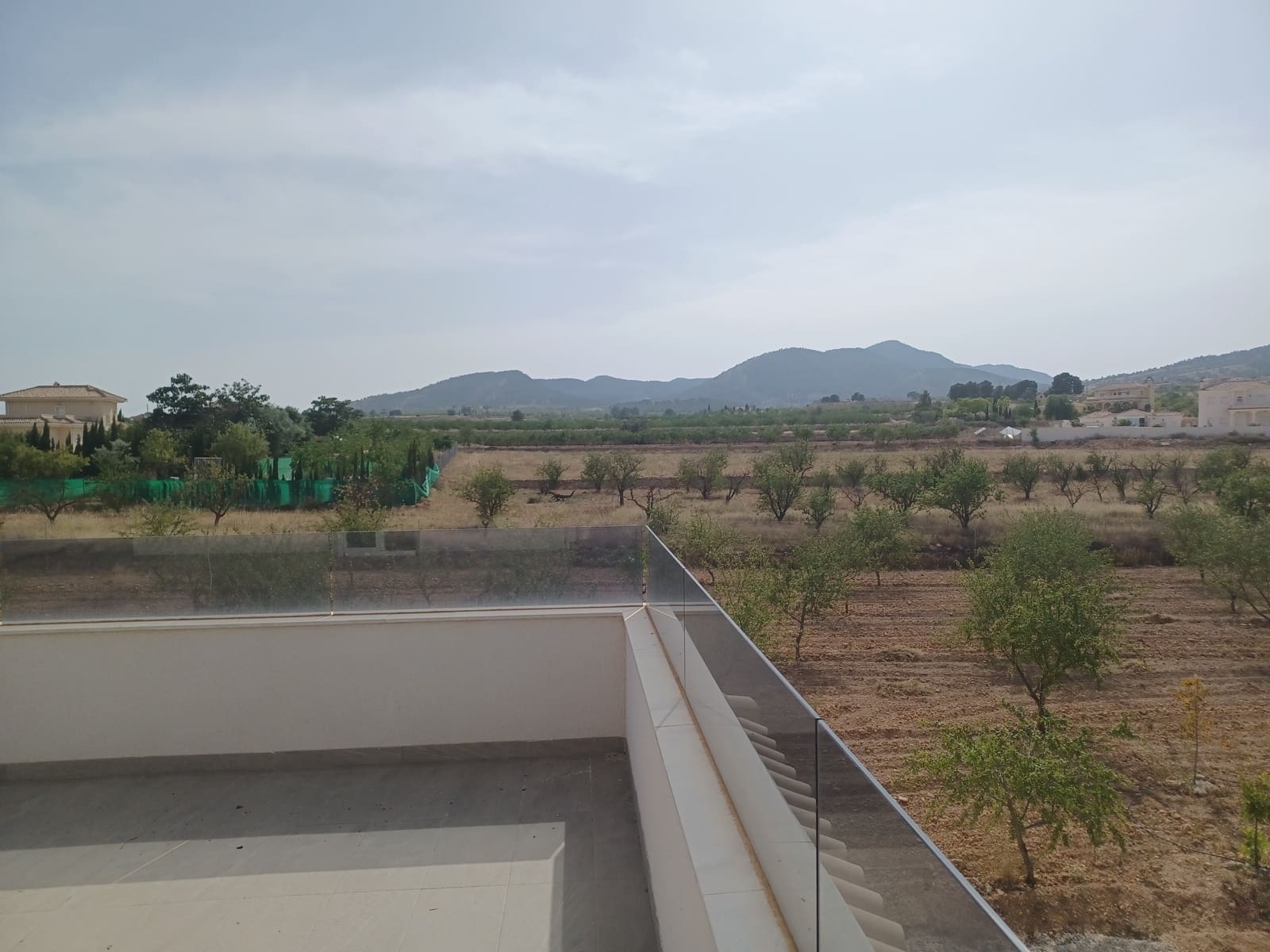 6 bedroom Villa for sale in Pinoso with pool garage - € 699,000 (Ref: 9072885)