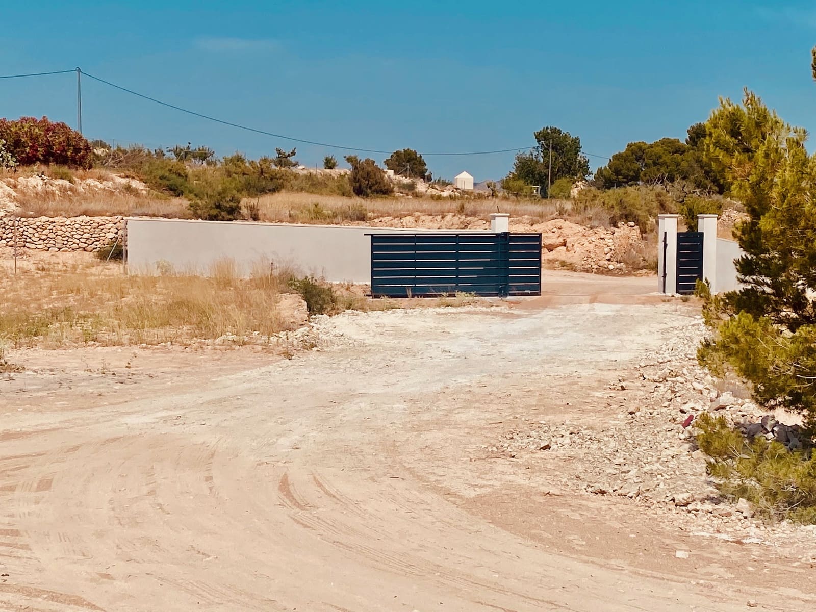 3 soveværelse Villa til salg i Macisvenda med swimmingpool garage - € 359.500 (Ref: 9094687)