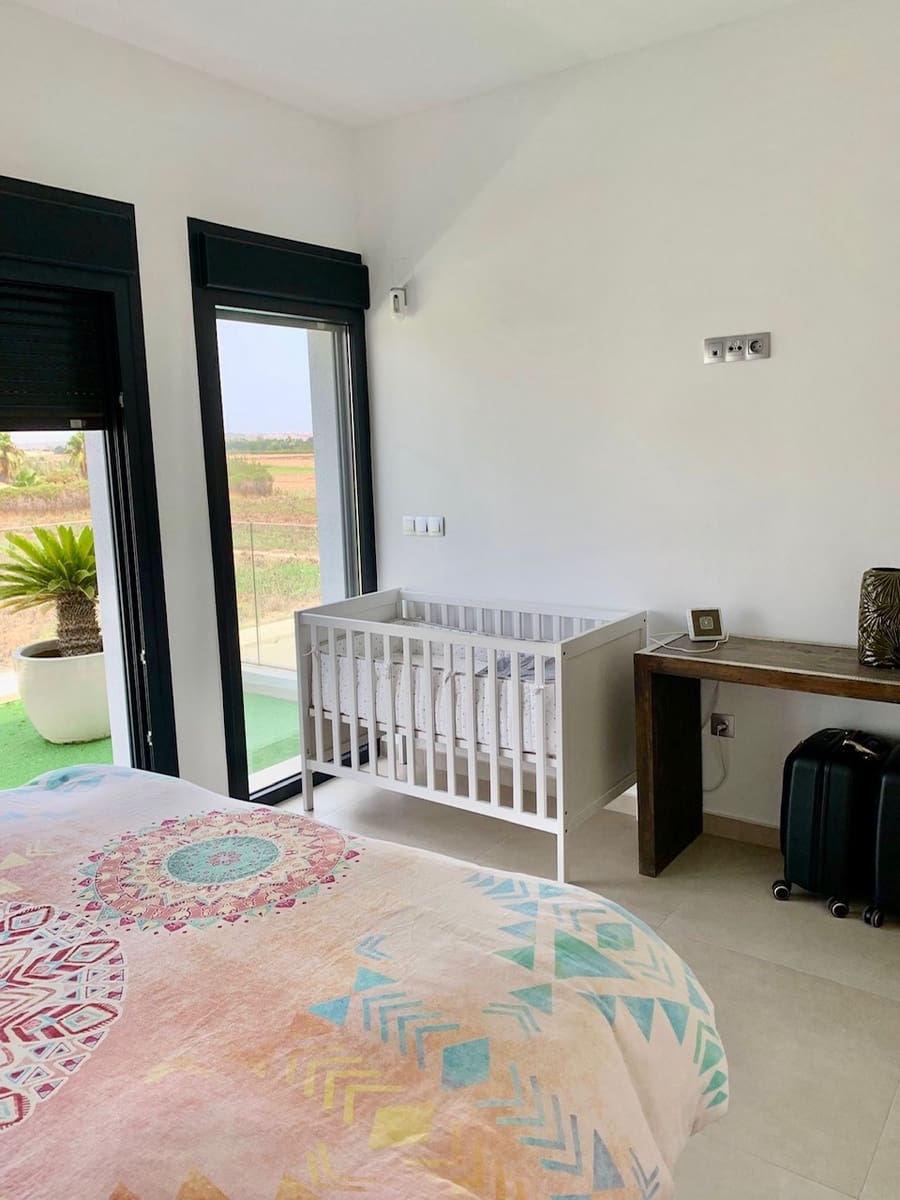 3 soverom Villa til salgs i Daya Vieja med svømmebasseng garasje - € 399 000 (Ref: 9181509)