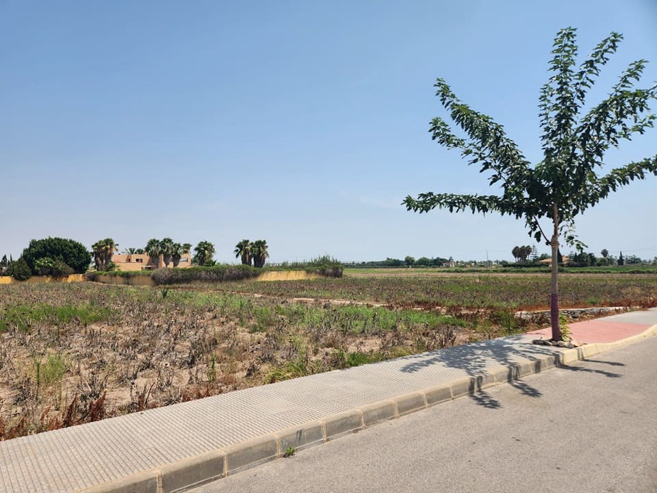 3 soverom Villa til salgs i Daya Vieja med svømmebasseng garasje - € 399 000 (Ref: 9181509)