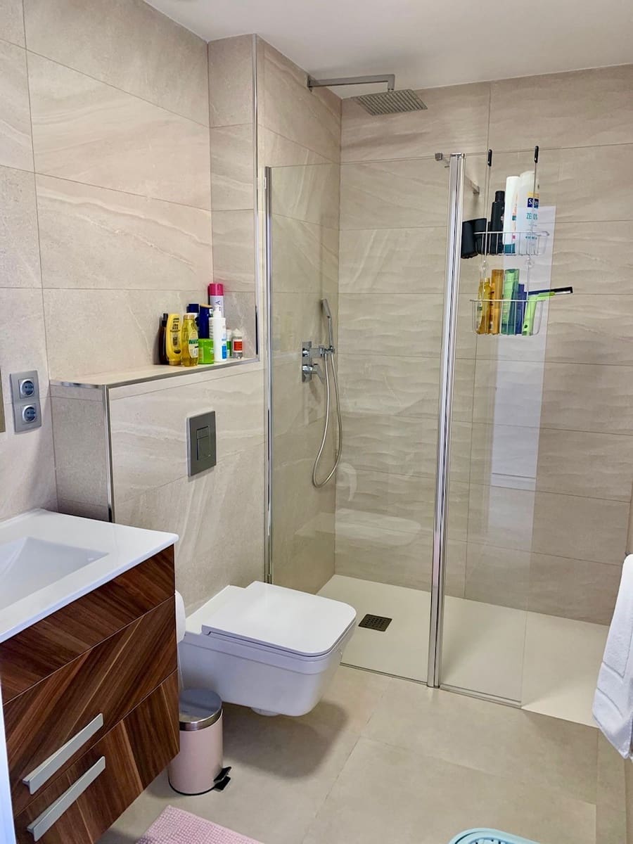 3 soverom Villa til salgs i Daya Vieja med svømmebasseng garasje - € 399 000 (Ref: 9181509)