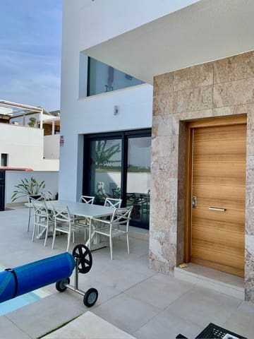 3 sovrum Villa till salu i Daya Vieja med pool garage - 399 000 € (Ref: 9181509)