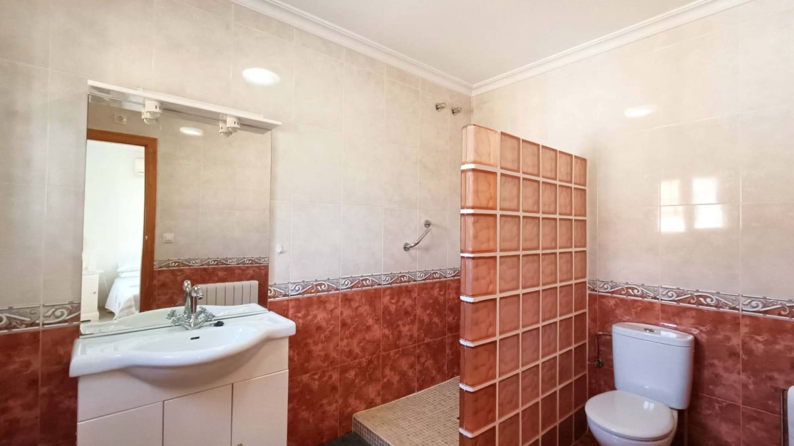 3 chambre Villa/Maison à vendre à Macisvenda avec piscine garage - 295 000 € (Ref: 9221296)