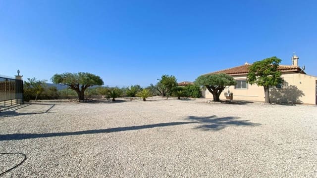 3 quarto Moradia para venda em Macisvenda, Abanilla com piscina garagem - 295 000 € (Ref: 9221296)