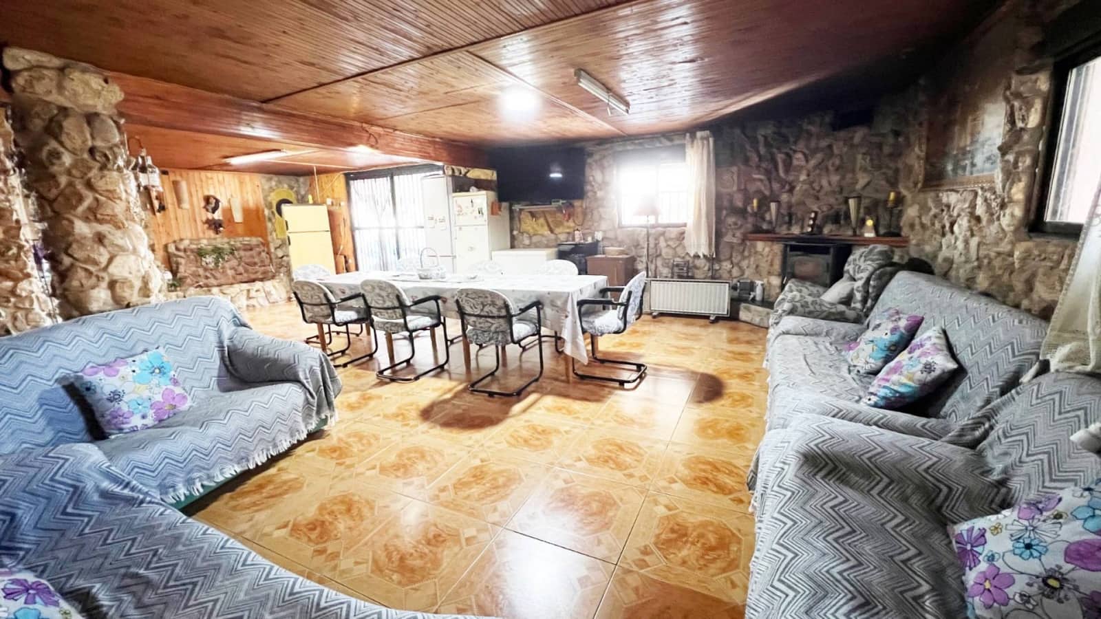 4 soveværelse Finca/Landehus til salg i La Romana med swimmingpool garage - € 320.000 (Ref: 9261958)