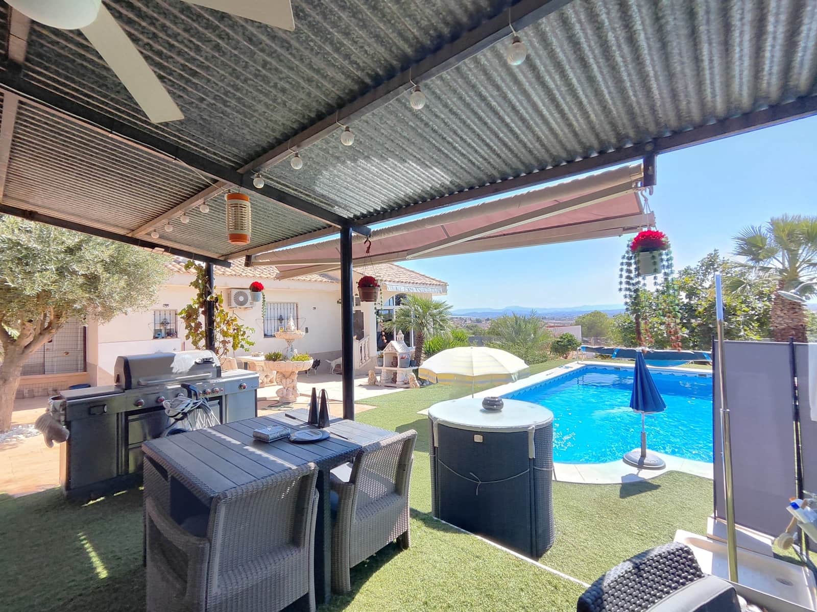 4 soverom Hus til salgs i Fortuna med svømmebasseng garasje - € 260 000 (Ref: 9306401)